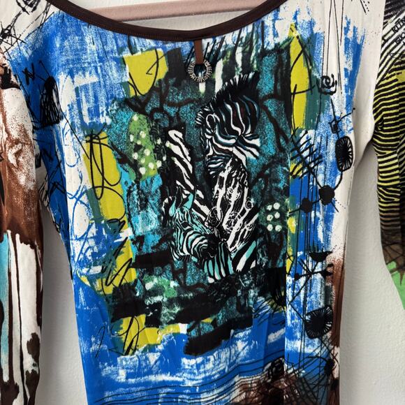 Save The Queen Y2K 3/4 Sleeve Multicolor Abstract Top - Picture 5 of 9